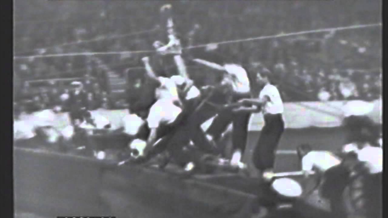 Devonport Field Gun Crew 1957 Earls Court YouTube