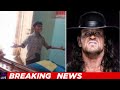 Watch Toddler S Perfect Recreation Of WWE Legend Undertaker S Iconic Entrance 