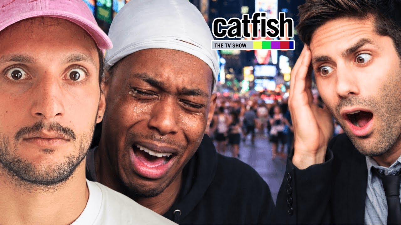 IL DÉCOUVRE LE VÉRITÉ AU BOUT DE 3 ANS DE RELATION !