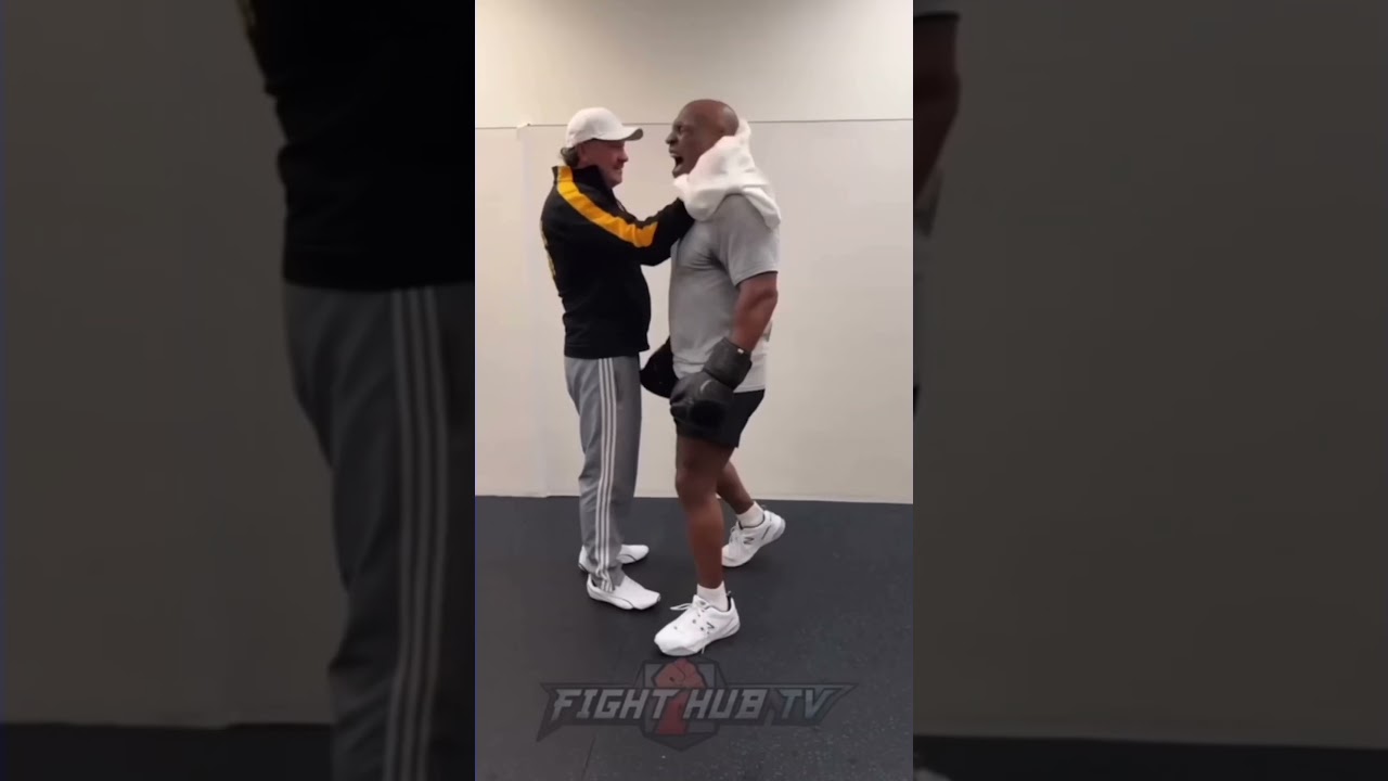 Mike Tyson training 😟 #readyplayerlift