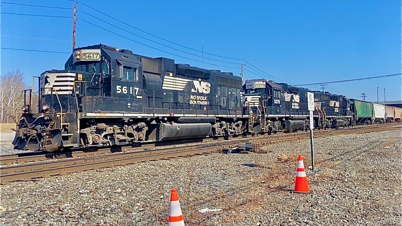 GP38-2 Trio with P5 Horn Leads with 8 Iowa Interstate Hopper Cars on NS K76