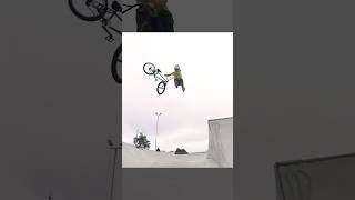 Sammy Grace sure can rip a transfer! Couple wild ones from his SHF video part. #bmx