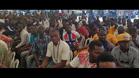 See the massive crowd that turn up for Small Doctor Ramadan lecture as Qdot & Amin Olohun steps in