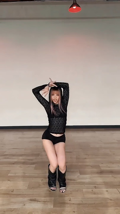 mom!!!! Megan is dancing to Gabriela again #KATSEYE #KATSEYE_Megan #KATSEYE_Gabriela #Gabriela