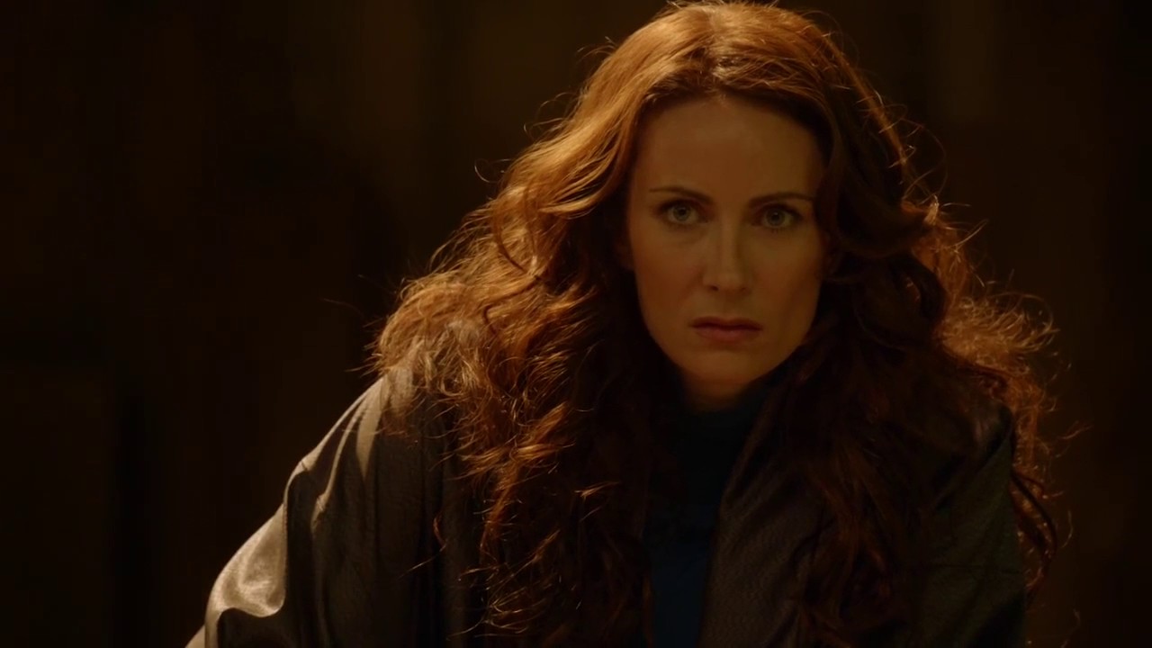 Flashlight - a Kalex Video (Kara and Alex - Supergirl)