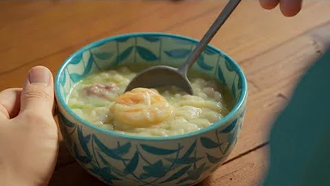 🦐🍚 Creamy Shrimp Porridge That Feels Like Home #HomemadeGoodness #FoodieLife #Delicious