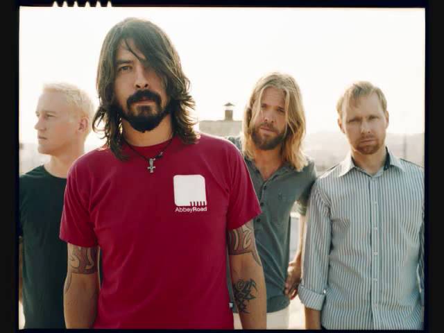 Walking After You - Foo Fighters (Coolest Acoustic Version)