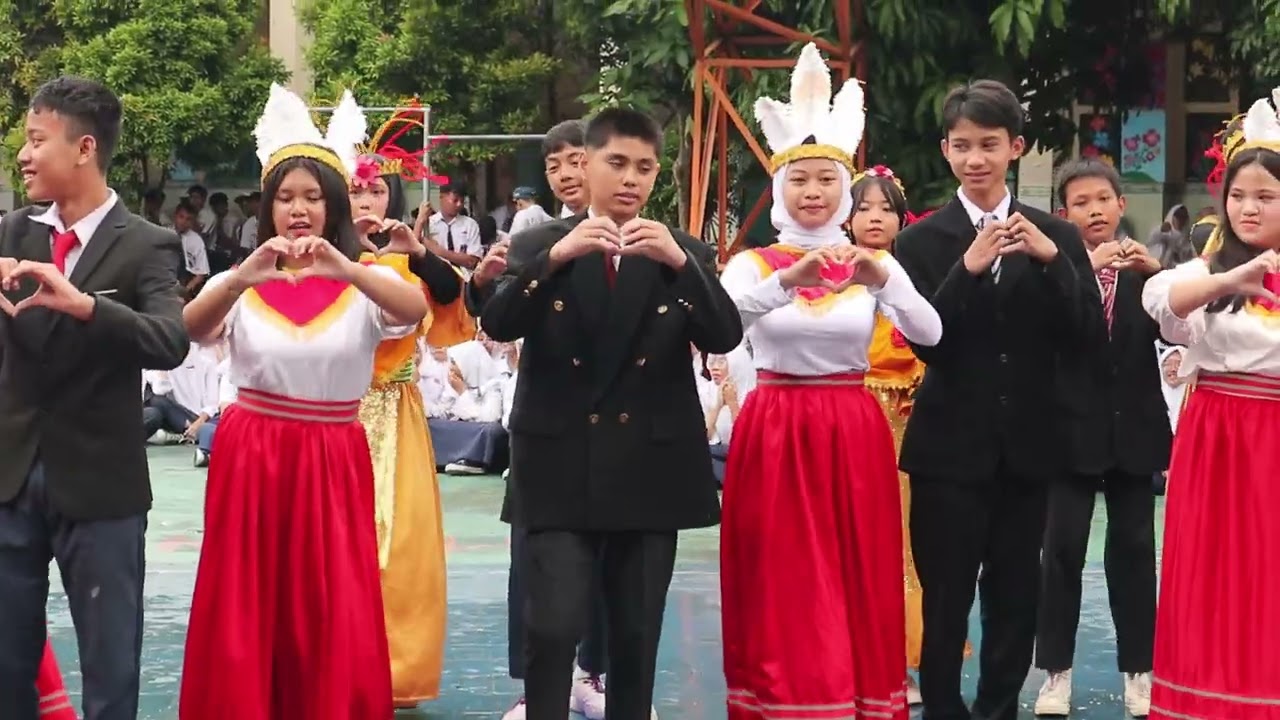 PERPISAHAN BU RETNO S.Pd