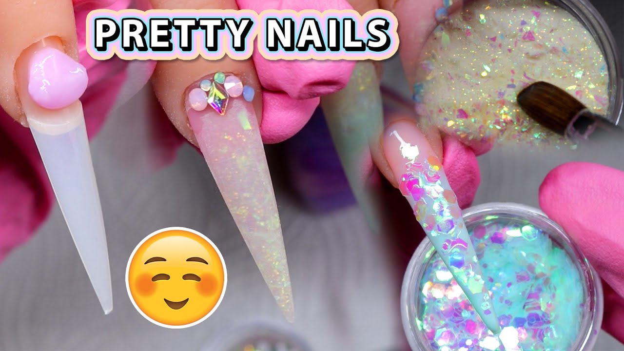 30 Short Nail Designs That Prove Longer Isn't Always Better