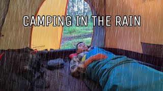 SOLO CAMPING HEAVY RAIN • CAMPING IN HEAVY RAIN & WET WEATHER WITH THUNDER