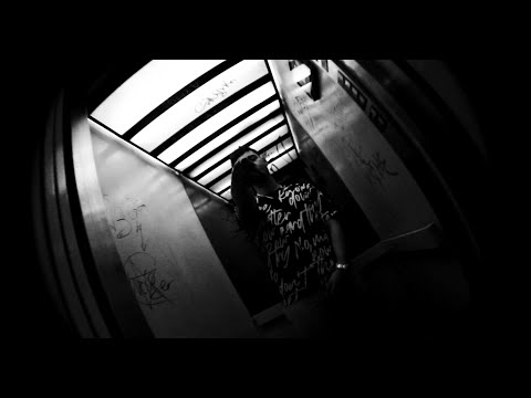 Marapa On Plane Video Oficial