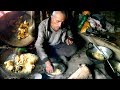 Old Man cooking and Eating in HUt || Shepherd Local organic Food || cowherd life