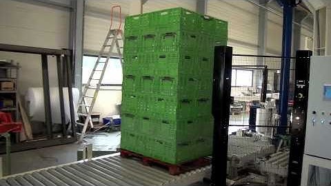 SYMACH Palletizers - Palletizing big crates with multi gripper