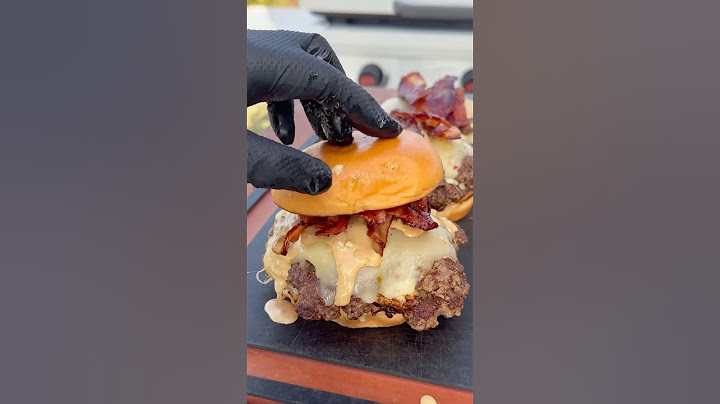Jalapeño Bacon Smash Burgers