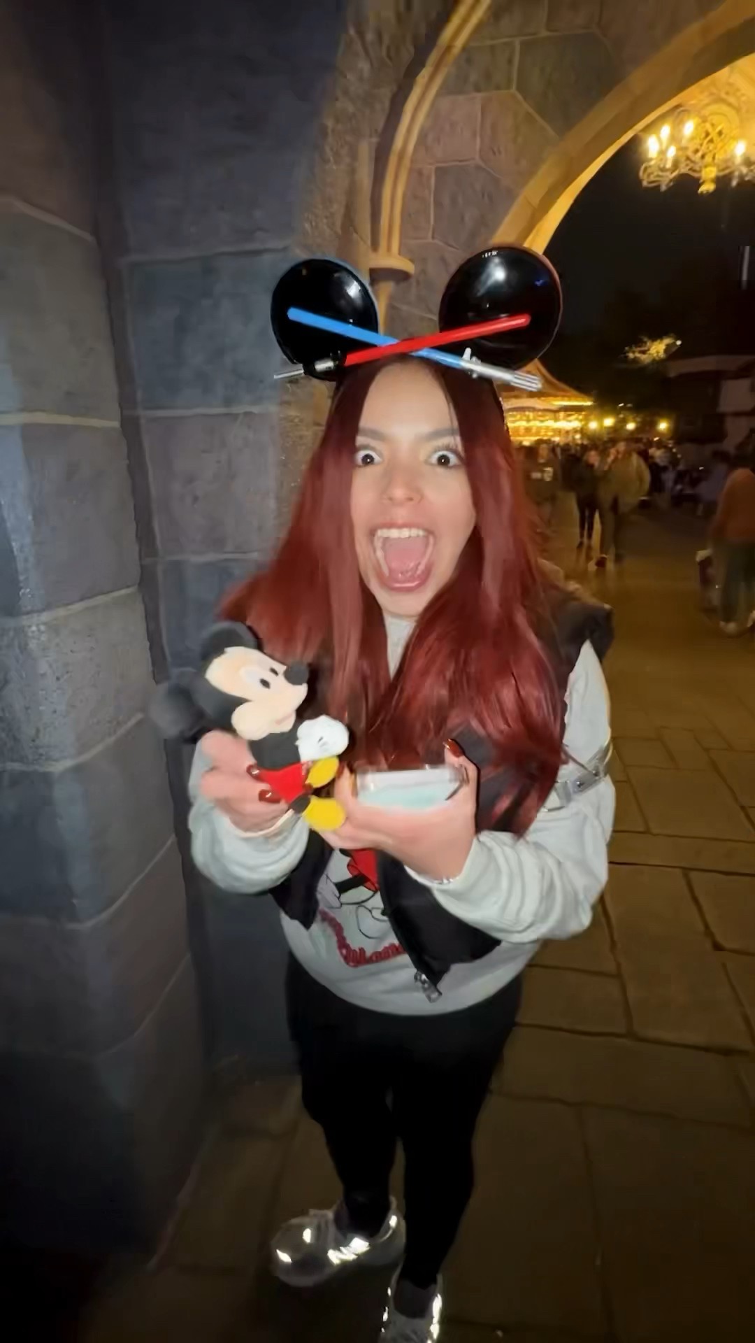 ¡MI NOVIA ENCONTRÓ ESTO EN DISNEY!