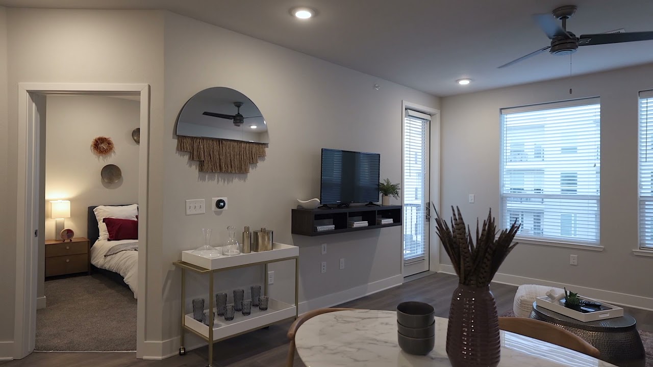Video Tour A6 1bedroom Element 25 apartments in Overland Park, KS near
