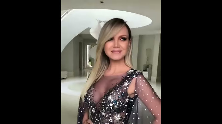 Eliana maravilhosa para a gravação do troféu imprensa no SBT (27/02/2018)