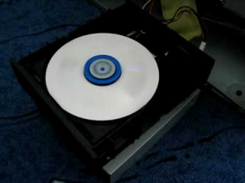 Video: Jak funguje disk DVD?