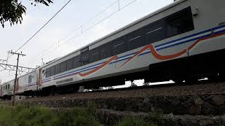 Lokomotif CC 206 103 Kereta 23 Argo Parahyangan