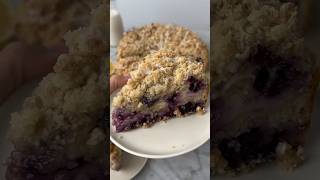 MOIST Lemon Blueberry Coffee Cake!! And it’s vegan 😏