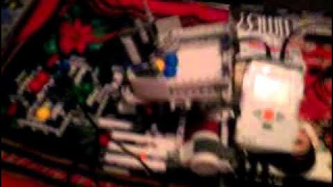 Lego colour sorting robot