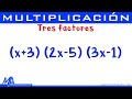 Multiplicación de expresiones algebraicas | Varios Factores Ejemplo 2