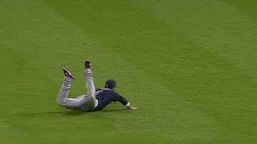 CLE@HOU: Aviles lays out to make a nice diving stop