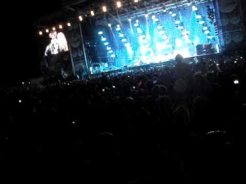 OASIS HALF THE WORLD AWAY - V FEST 2009 - LAST EVER GIG!