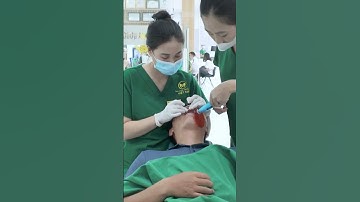 Làm răng sứ: Giải pháp hoàn hảo cho nụ cười tự tin! | Nha khoa Quốc Tế Việt Mỹ #shorts