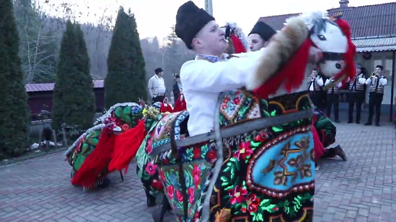 Jocul Caprelor din Paiseni, Cornu Luncii