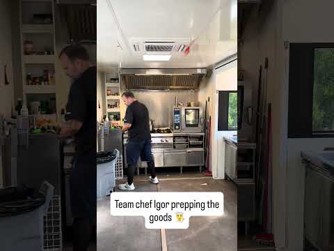 🤯 Tour de France Team Catering Is NEXT-LEVEL!
