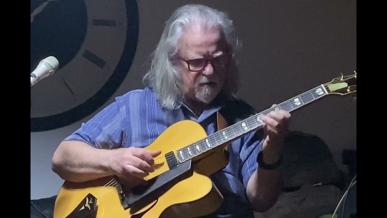 Watch Take Five for solo guitar on YouTube Watch Take Five for solo guitar on YouTube