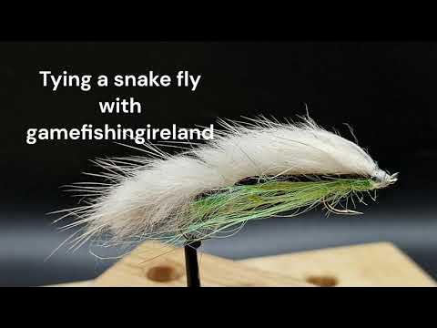 Tying a Simple Snake fly with gamefishingireland 