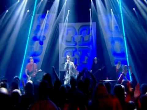 2006-01-22 - Maxïmo Park - I Want You to Stay (Live @ TOTP)