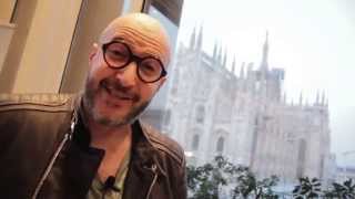Video thumbnail of "Saturnino e Massimo Poggini presentano "Testa di basso" a Milano"