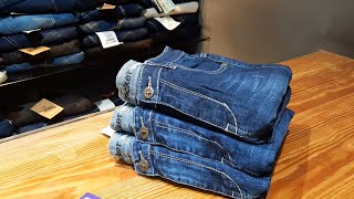 | folding jeans | how to fold jeans | jeans folding style | pants fold trick | जींस फोल्ड कैसे करें by Reload Menswear 961 views 4 months ago 51 seconds