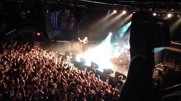 G-Eazy performing Make-up Sex at First Ave.