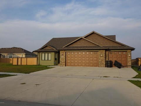 5915 Wydown Dr, Grand Forks, ND home video tour