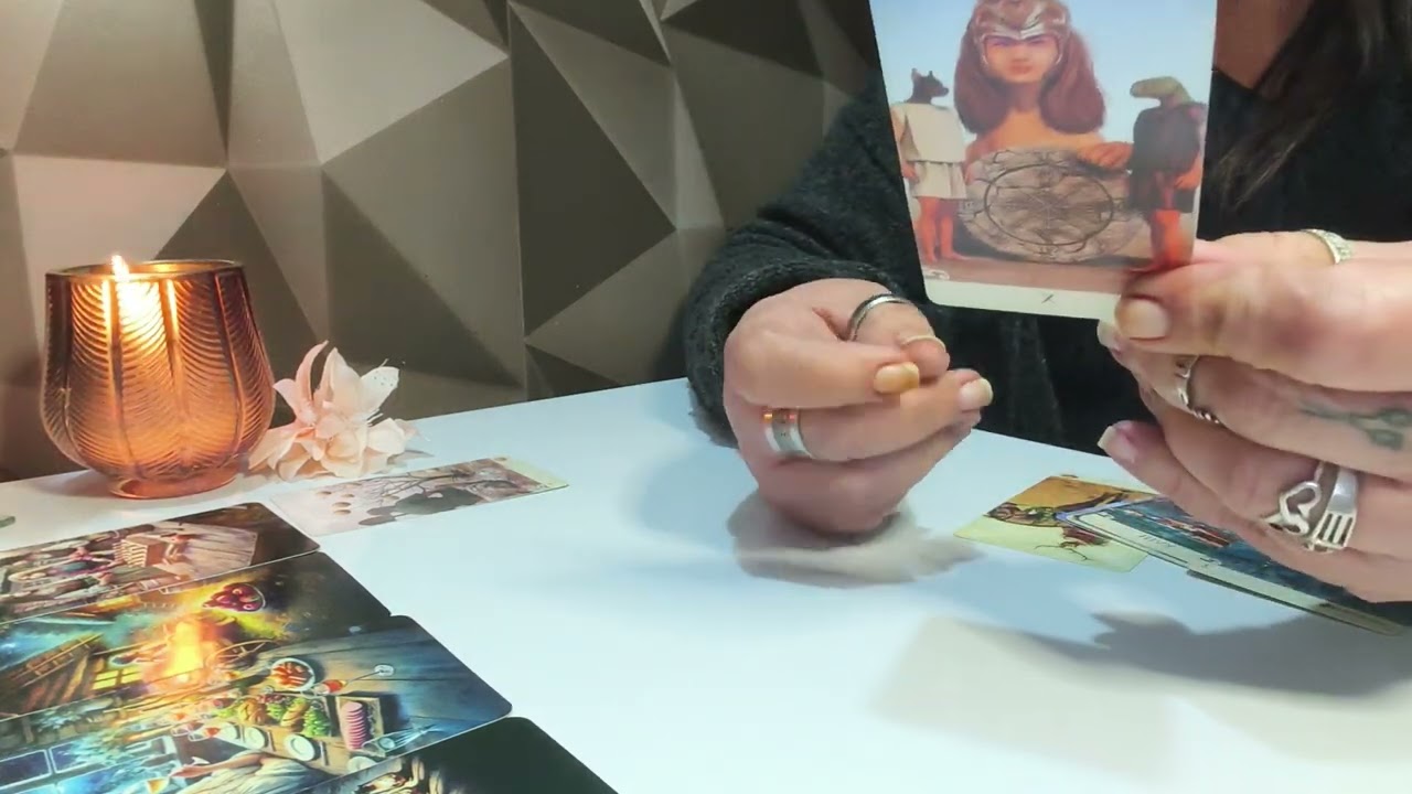 Alguém intrigado com a sua indiferença🥺🥺