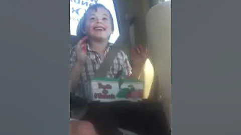 Lazy Song! 5 yr old dancing