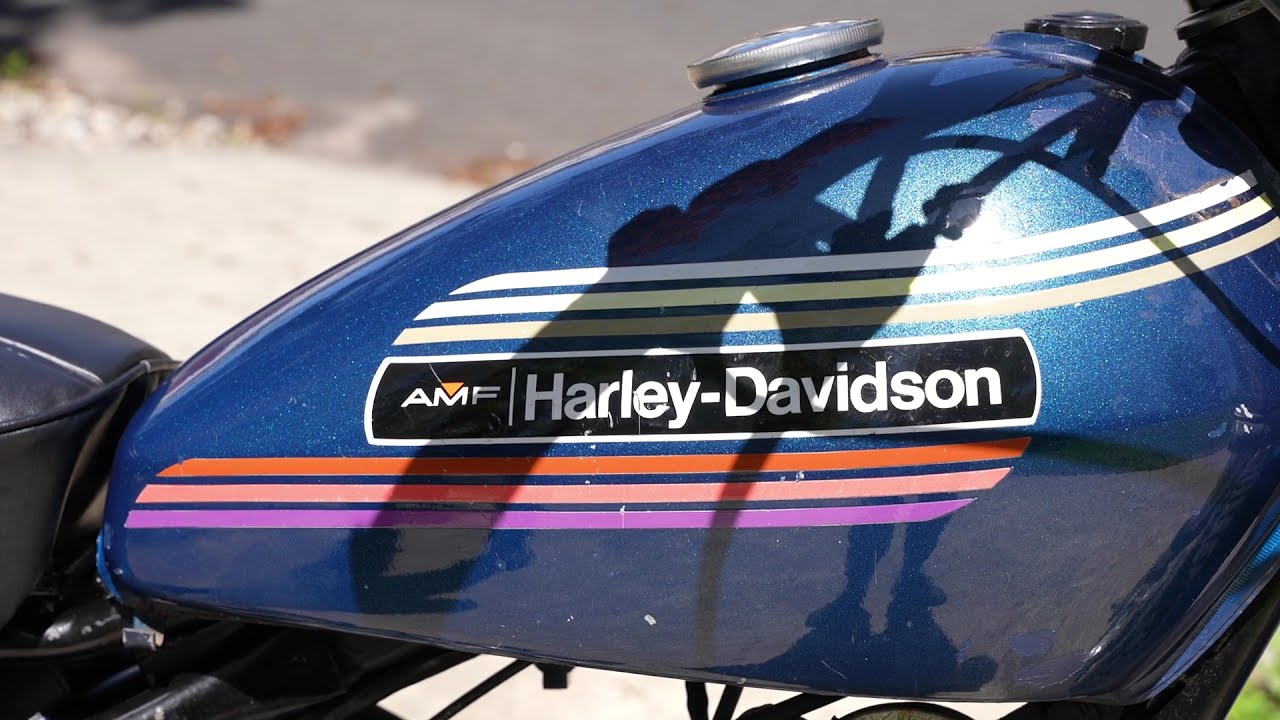 Classic 2 stroke Harley Davison SX175 Aermacchi Original - YouTube
