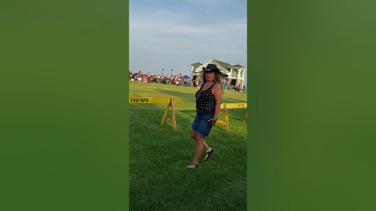 Tanner Park Free Concert Series(7) YouTube