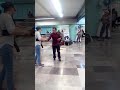 Música y baile en el metro CDMX