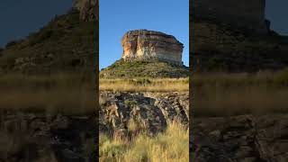 The Giants of Africa: Majestic Rock Formations 🌍⛰️ | Afrika’nın Devleri: Görkemli Kaya Oluşumları