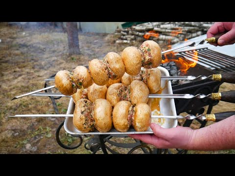 Видео: С такими грибами и шашлык не нужен - Грибы фаршированные мясом на мангале. Новый рецепт.