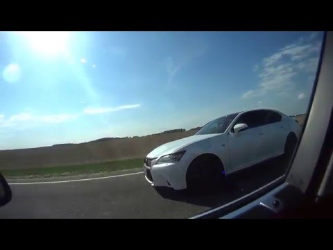 Bmw 740i F01 vs Lexus Gs 350 Drag Race 402 M