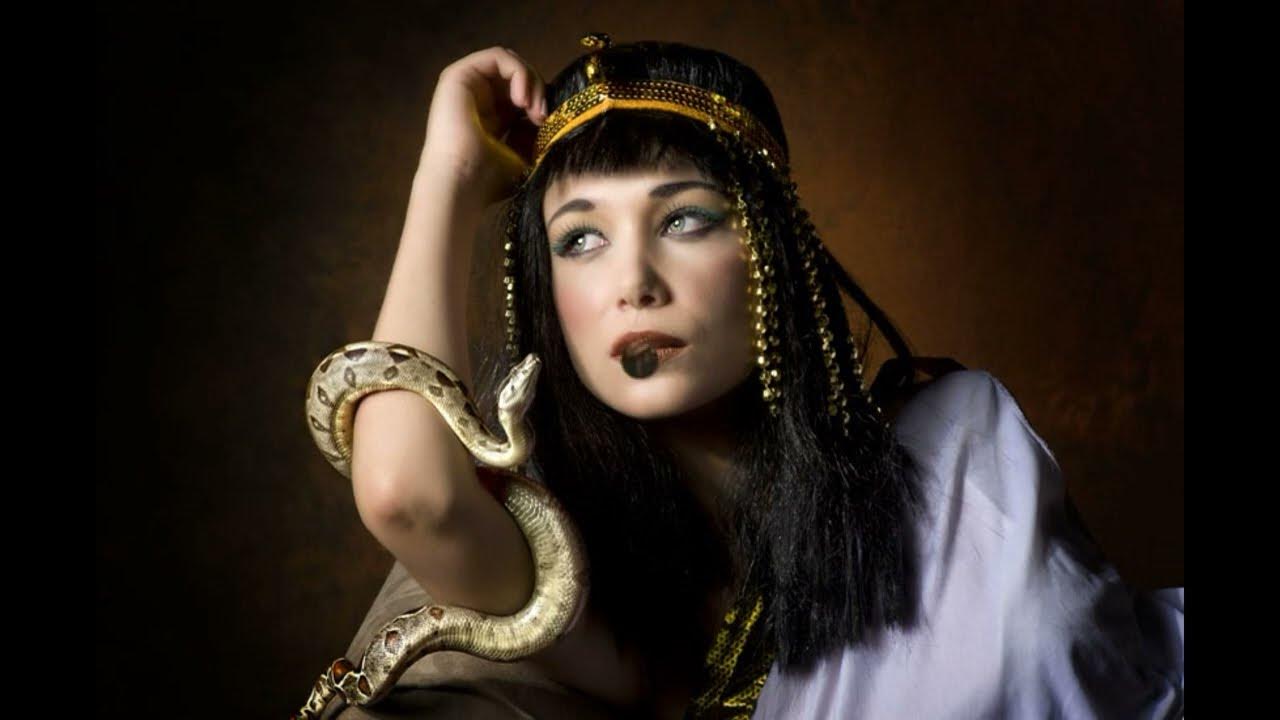 Легендарные царицы. Клеопатра царица Египта. Клеопатра царицы древнего Египта. Клеопатра 7 царица Египта.