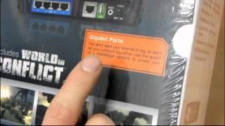 D-Link DGL-4500 Gamer Lounge Wireless N Gigabit Gaming Router Unboxing & First Look Linus Tech Tips