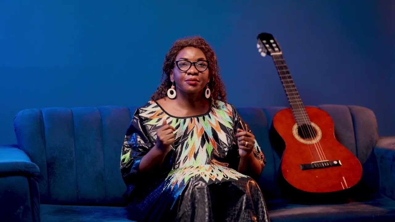 KUMAMA , SŒUR CHRISTIE BUADI BALUME 