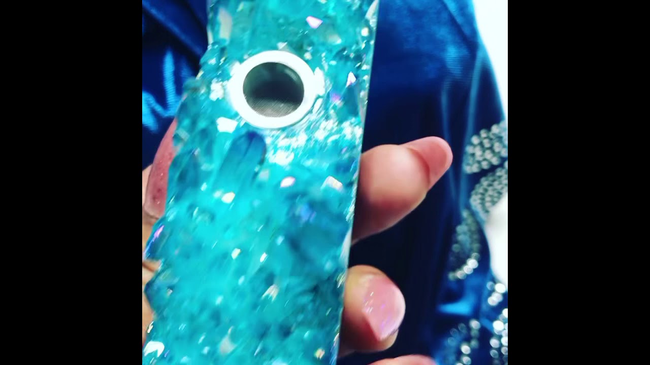 Aura Crystal Smoking Pipe - Blue